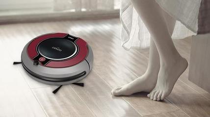 智能家居新寵 全自動掃地洗地機器人，解放雙手的家務革命